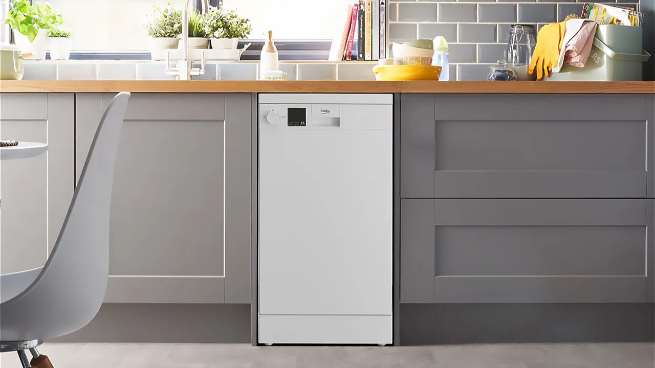 Slimline Dishwashers: Are They Worth It for Small Kitchens?